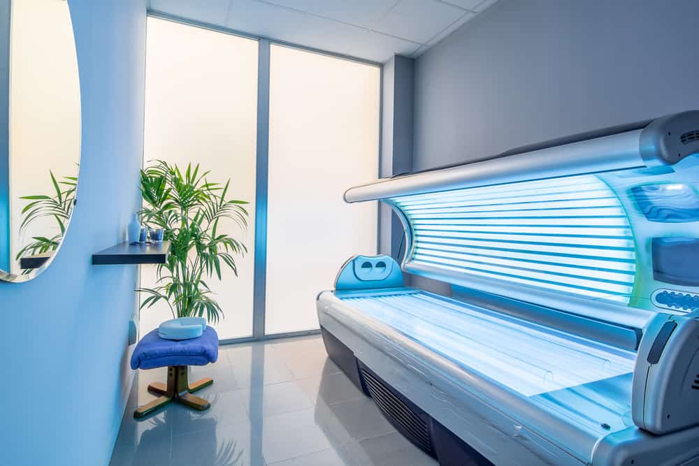 Tanning bed in a modern beauty salon.